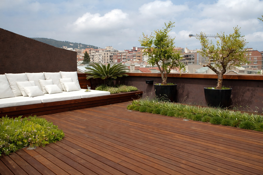 Mantenimiento de tarima exterior