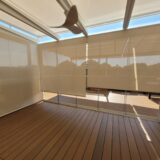 tarima para terrazas con acristalamientos